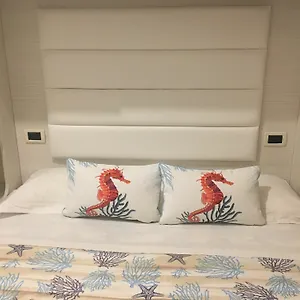 Noi Due Hotel